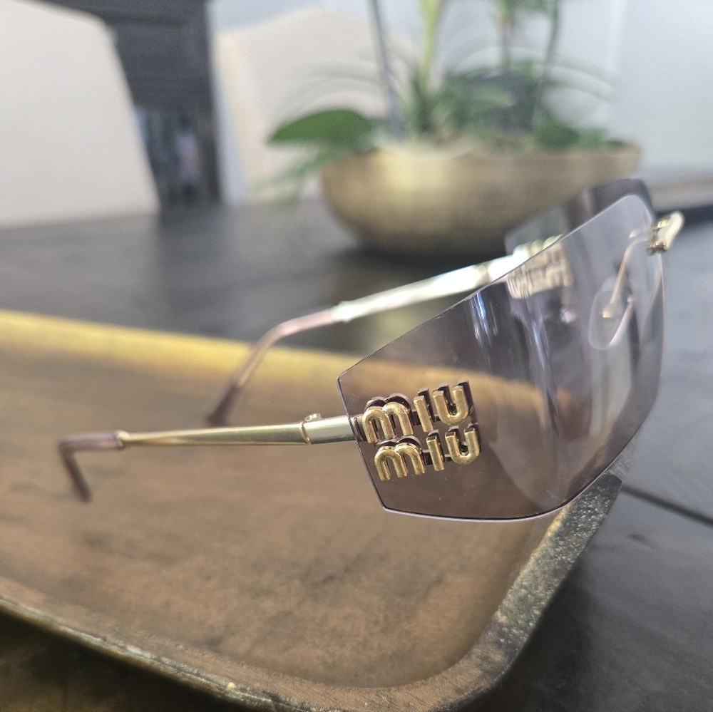 Miu Miu Women's Rimless Sunglasses in Gradient Pink